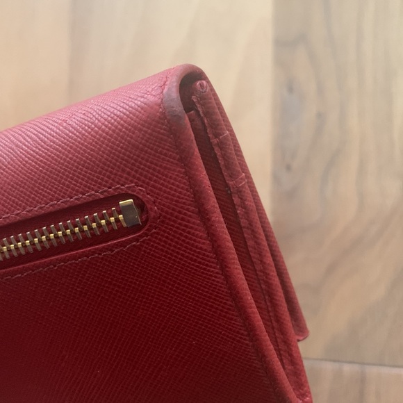 AUTHENTIC Prada Saffiano Leather Wallet Large - Picture 9 of 11